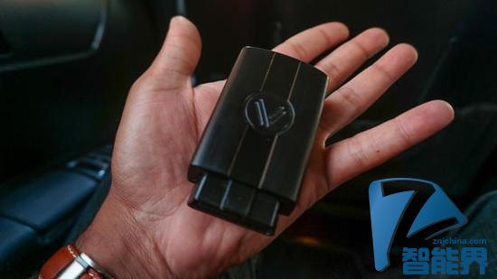 汽車秒變WiFi熱點，只需一個小黑盒