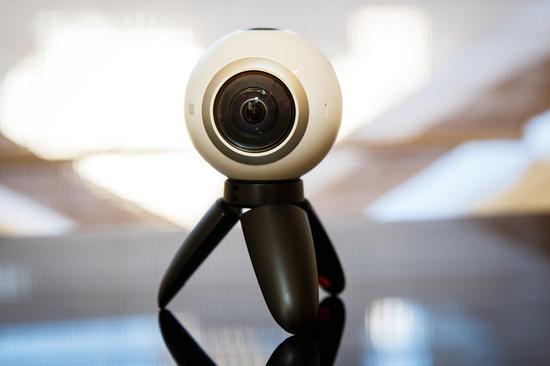 為VR提供支持 三星發布Gear 360全景相機