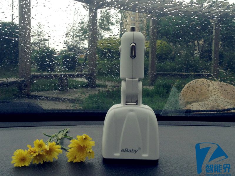 不簡單的車載電源——eBaby USB萬能充電器