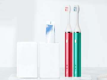 【圣誕福利】菲萊斯 P18堆棧式電動牙刷（薄荷綠、紅酒紅）