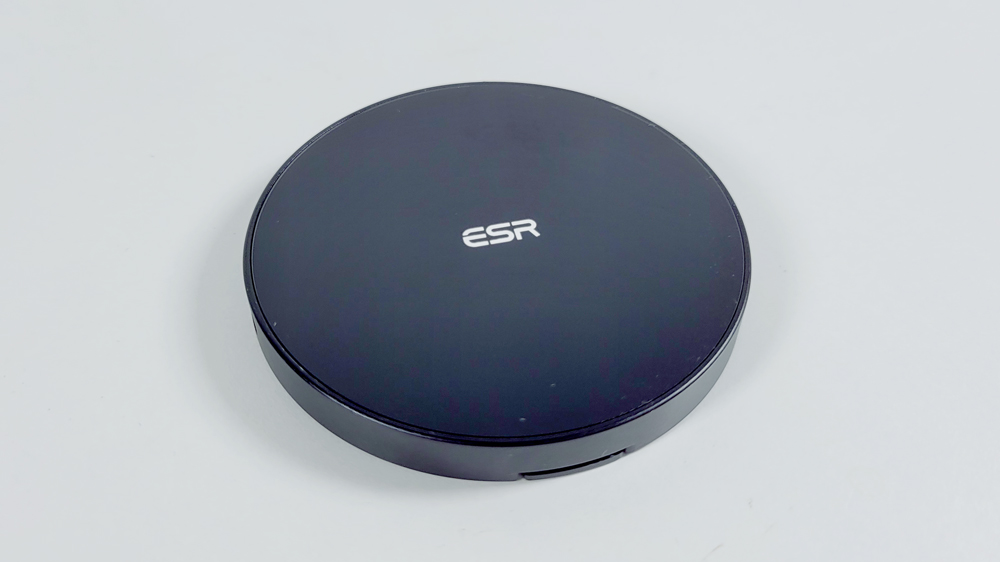 不止蘋果可以磁吸充電，esr億色雅置磁吸無線充支架體驗全新充電方式