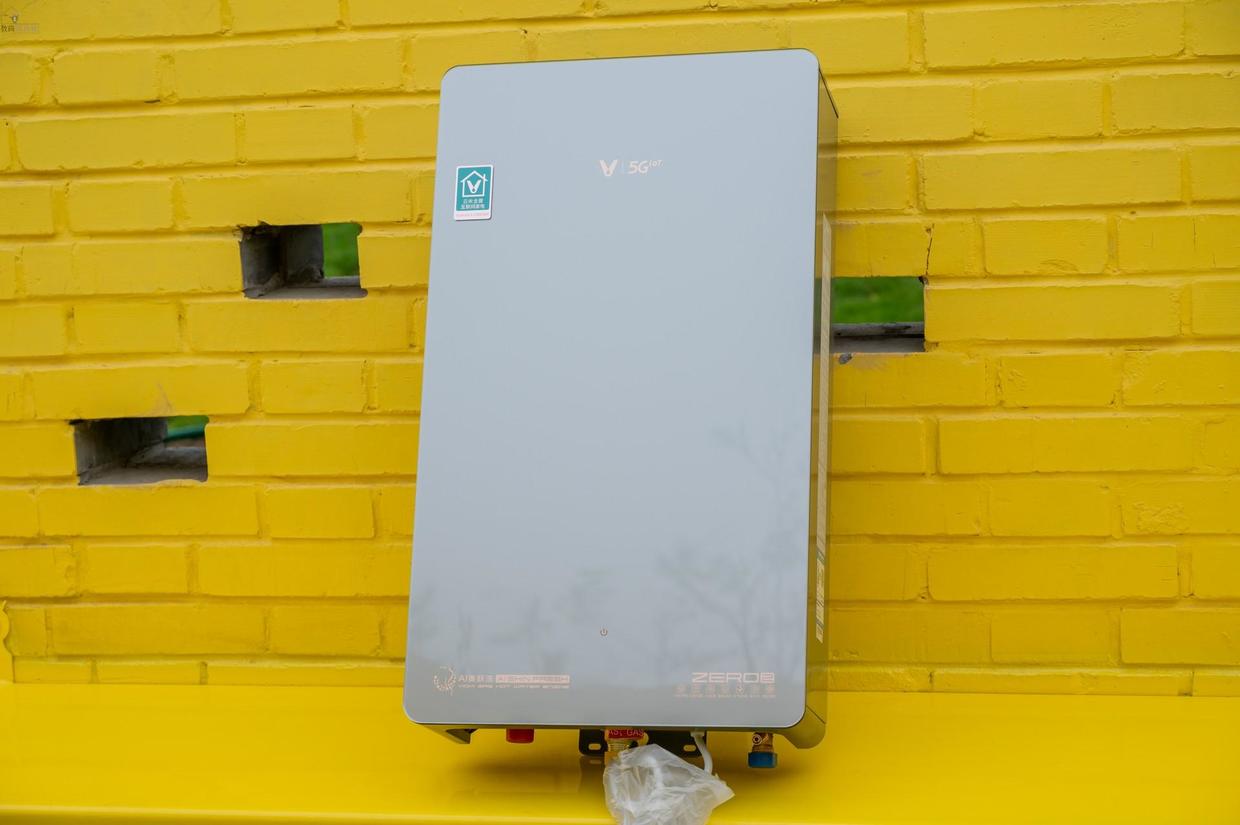 AI美膚洗水流強勁干凈支持零冷水，云米AI燃氣熱水器ZERO2 C1體驗