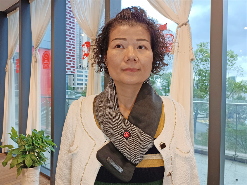 飛樂思智能發熱圍巾，致力于用暖熱紅科技，營造美好精智生活