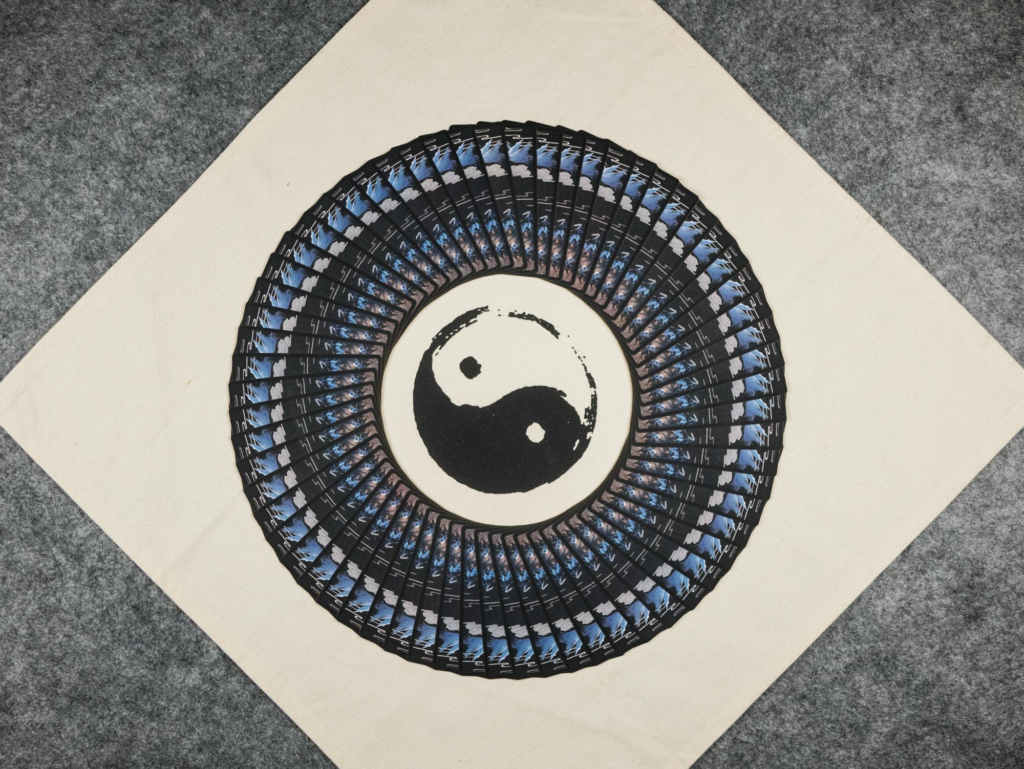 最資深的桌游：中國古圣先賢智慧結晶，《周易》64卦占卜牌